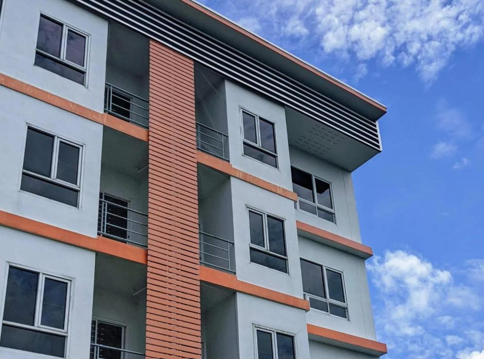 Phanat Nikhom V At Panus酒店 外观 照片